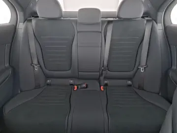 Mercedes-Benz C 220 d AMG MBUX DLight AHK