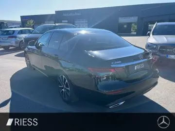 E 200 Limousine KAM LED Schiebe Ambi Navi