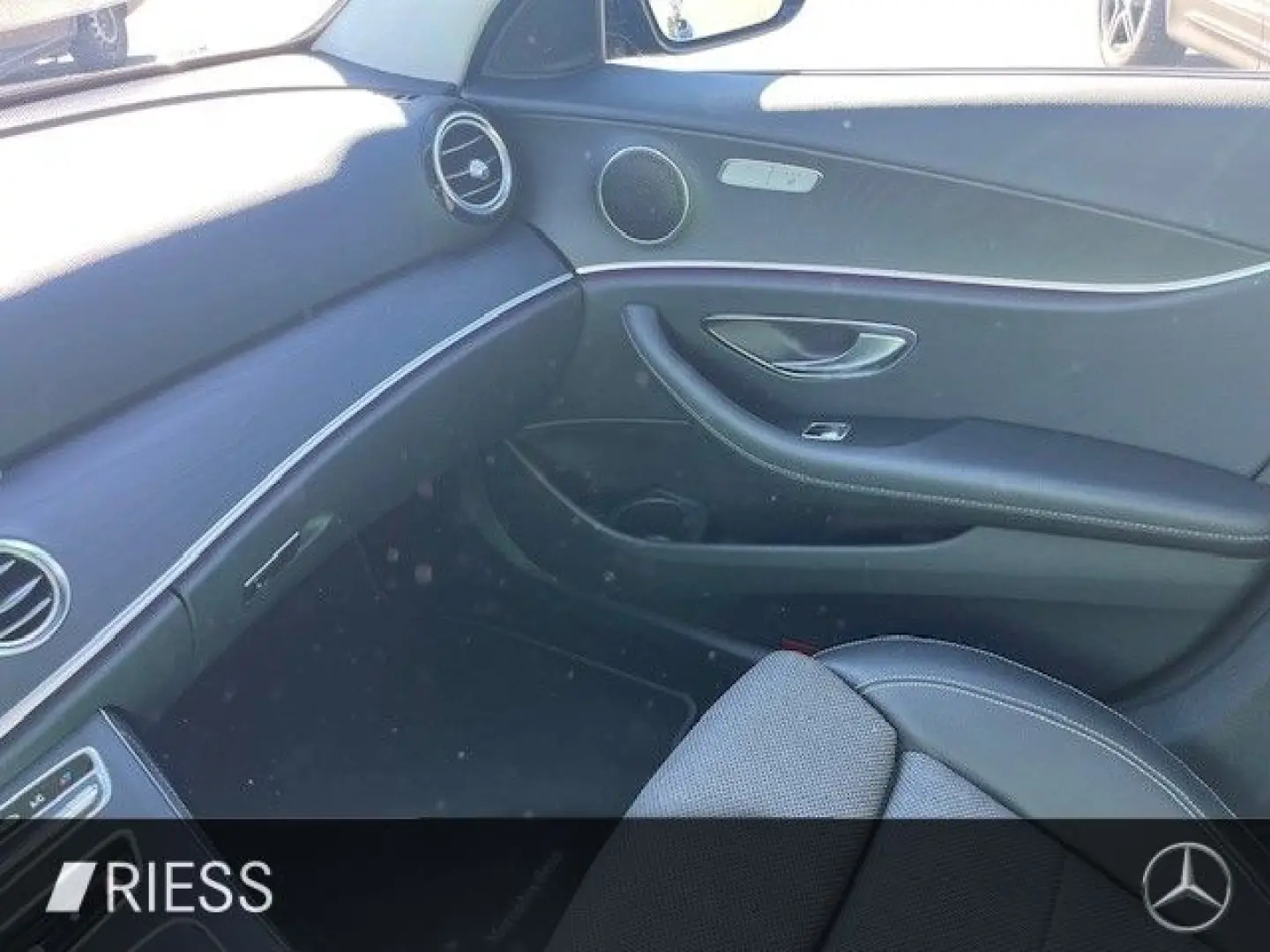 E 200 Limousine KAM LED Schiebe Ambi Navi