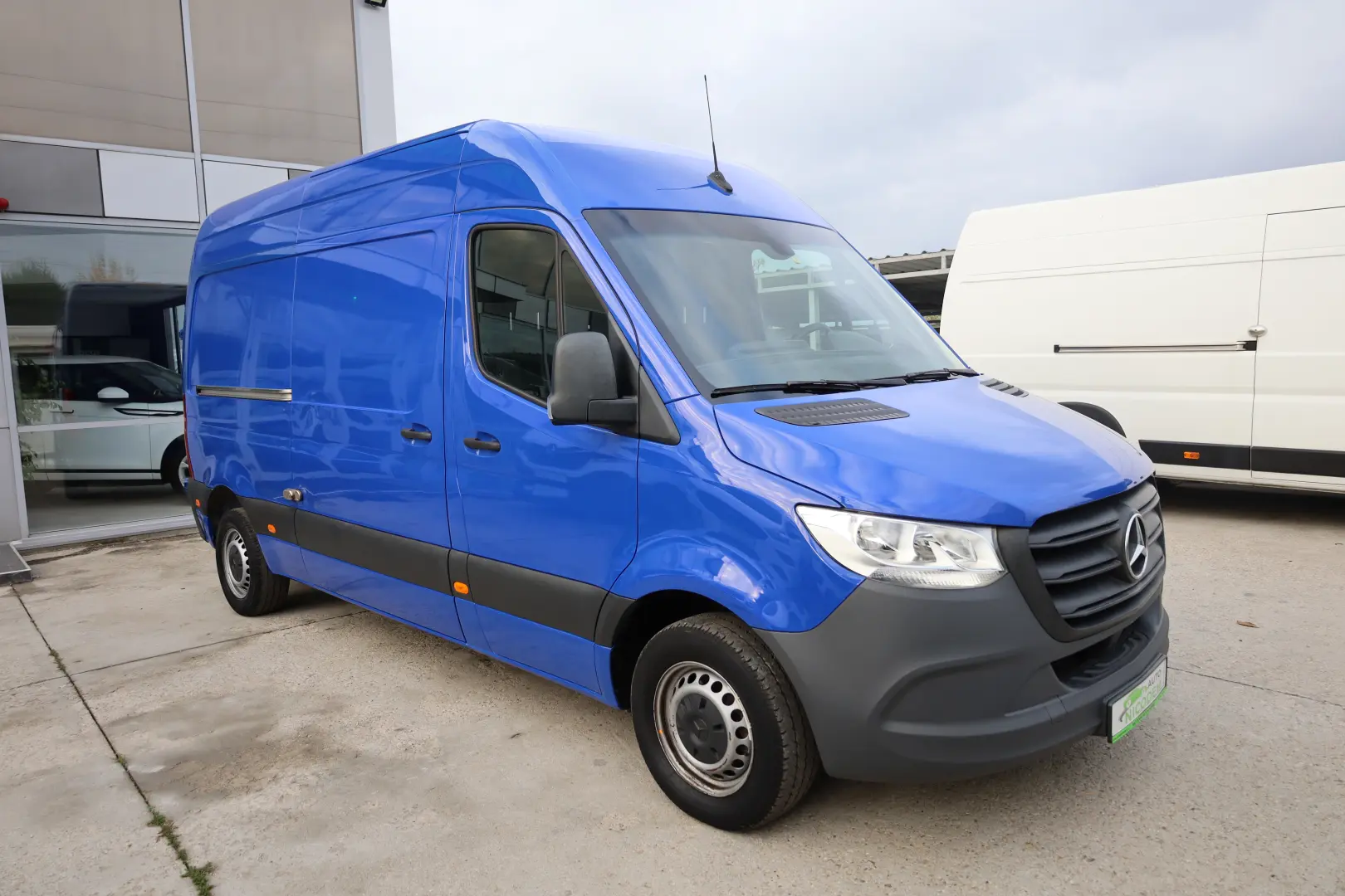 Mercedes-Benz Sprinter L2H2 2.2D 115CP