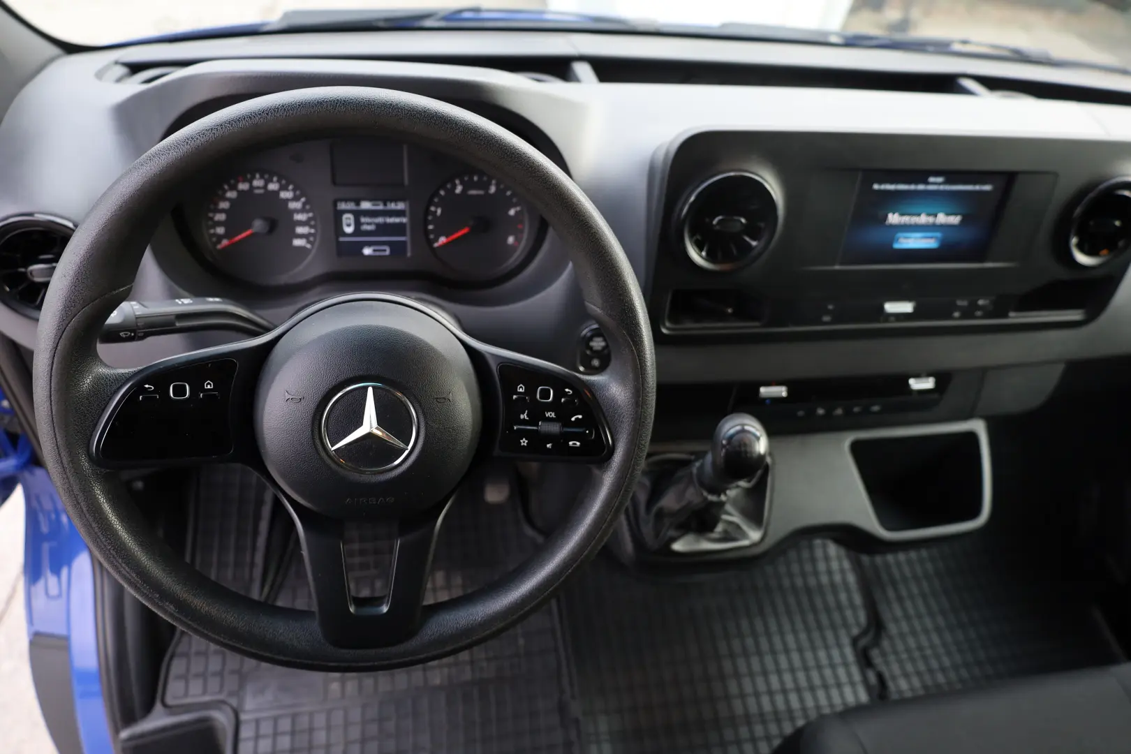 Mercedes-Benz Sprinter L2H2 2.2D 115CP