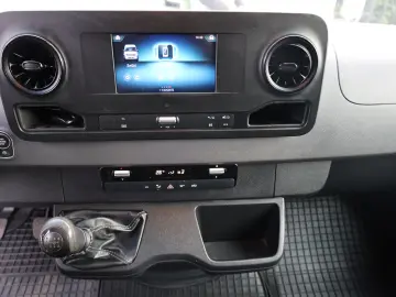 Mercedes-Benz Sprinter L2H2 2.2D 115CP