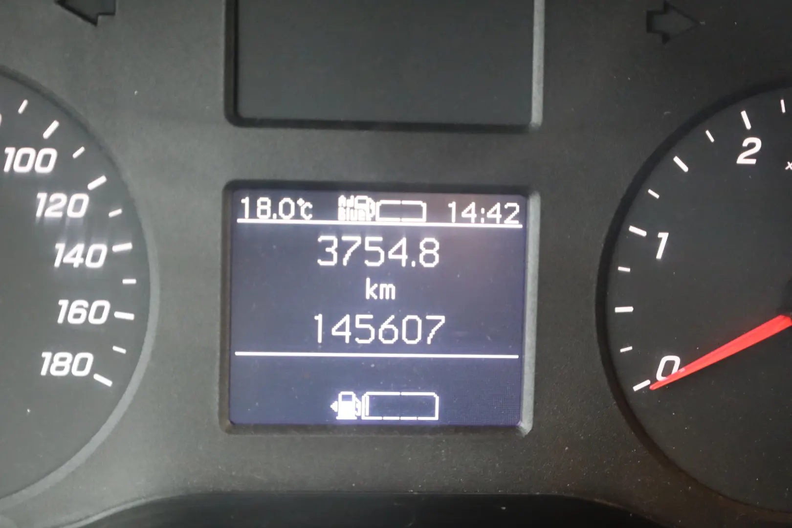 Mercedes-Benz Sprinter L2H2 2.2D 115CP