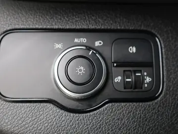 Mercedes-Benz Sprinter L2H2 2.2D 115CP