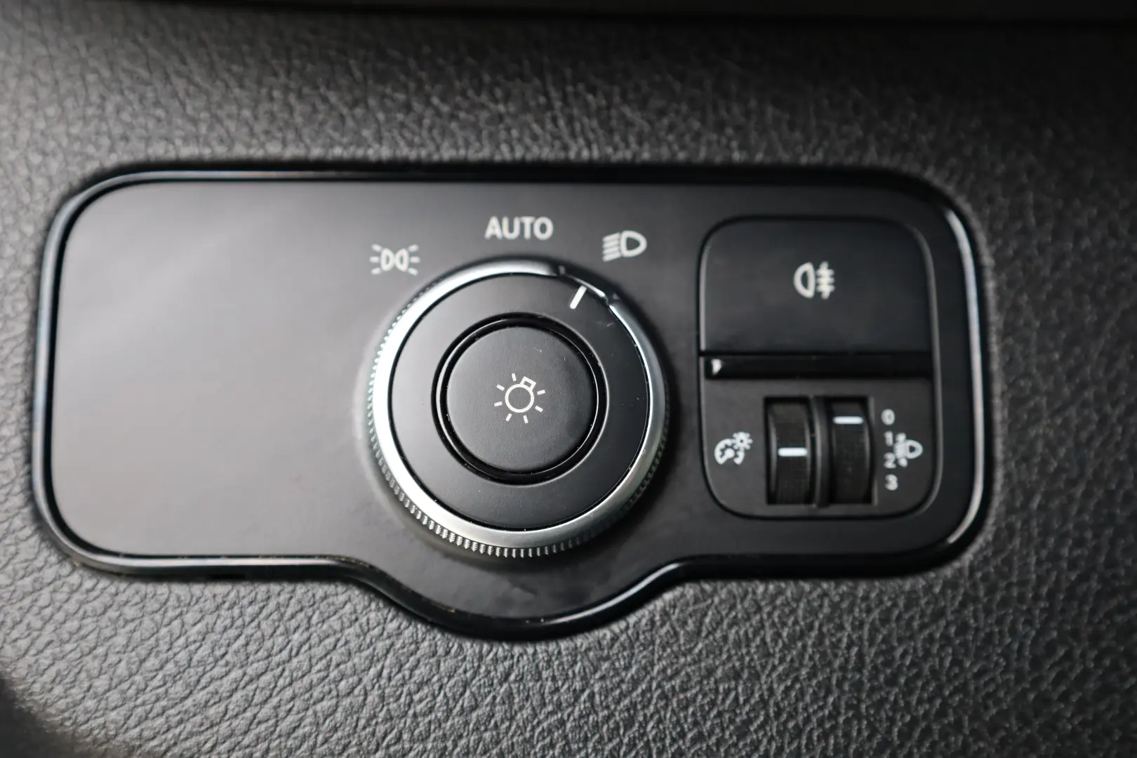 Mercedes-Benz Sprinter L2H2 2.2D 115CP