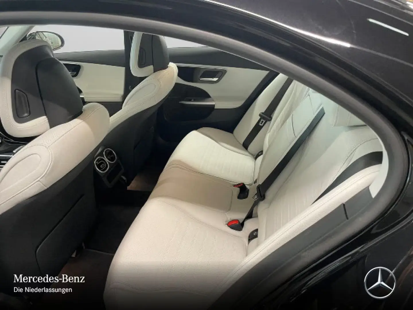 Mercedes-Benz C 180 AMG Advanced LED Kamera