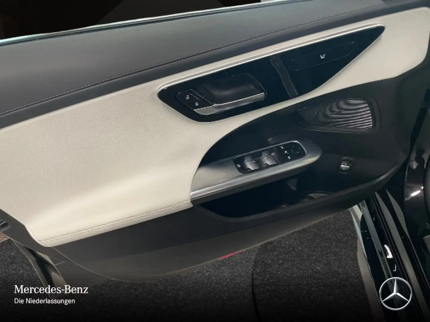 Mercedes-Benz C 180 AMG Advanced LED Kamera