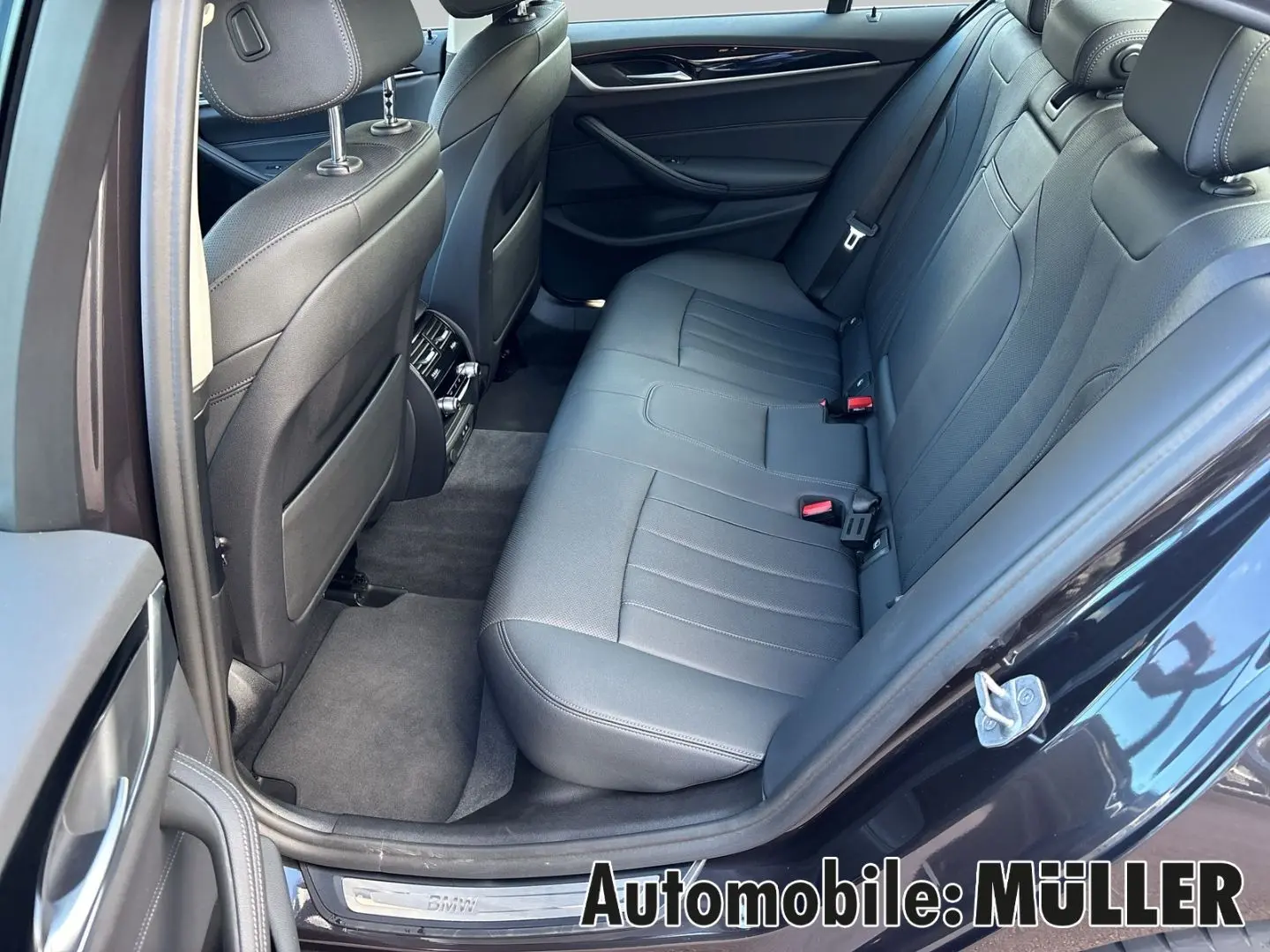 520 i Limousine Park-Assistent Navi Leder Digita