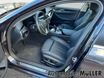 520 i Limousine Park-Assistent Navi Leder Digita
