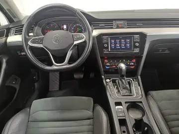 VW Passat Variant Highline 2.0 TDI DSG