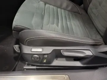 VW Passat Variant Highline 2.0 TDI DSG