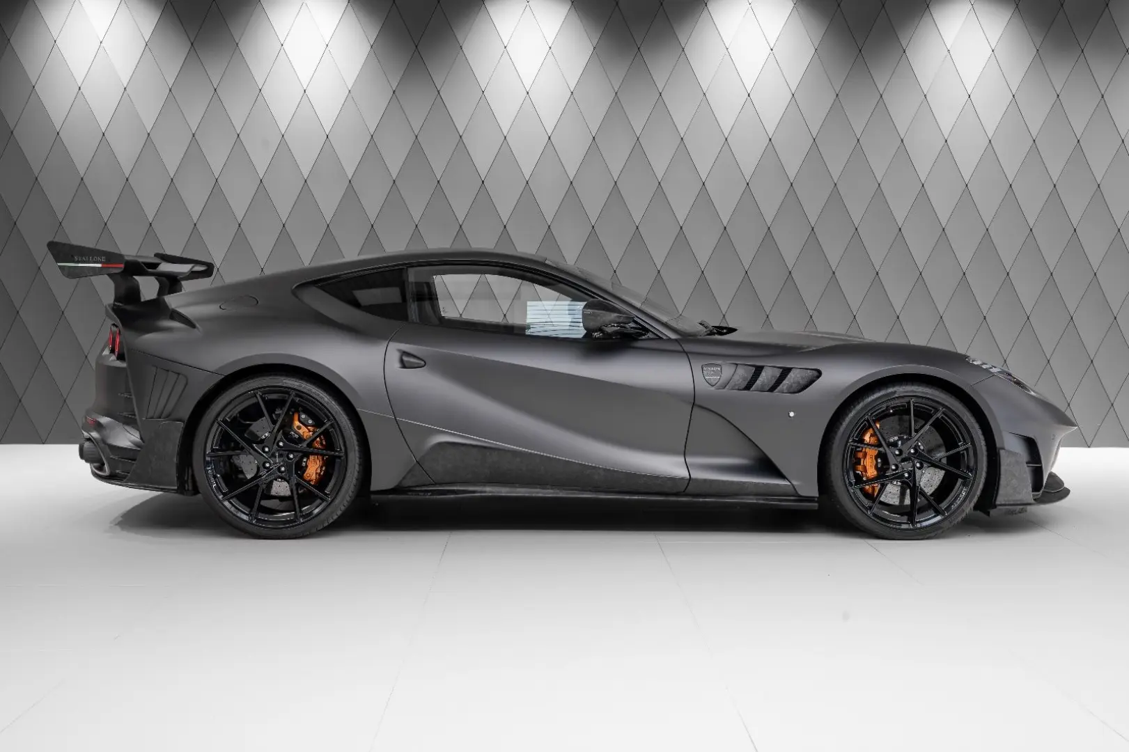 812 Superfast MANSORY STALLONE