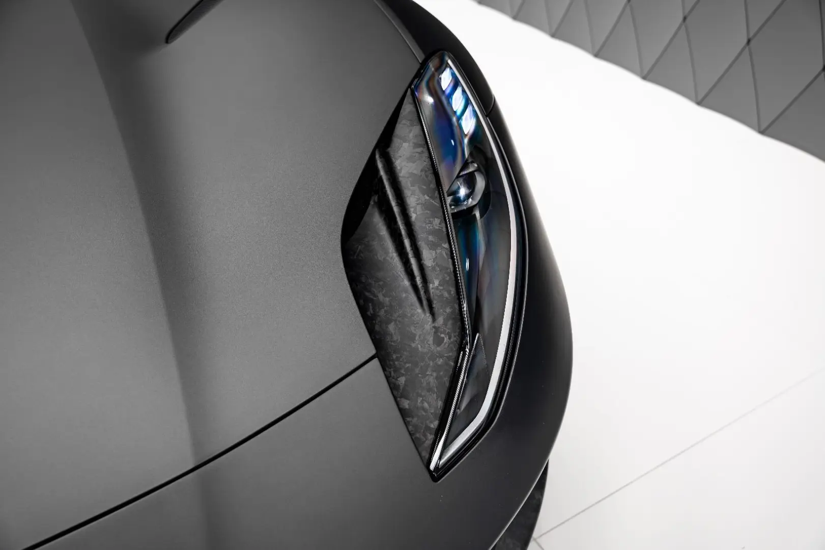 812 Superfast MANSORY STALLONE