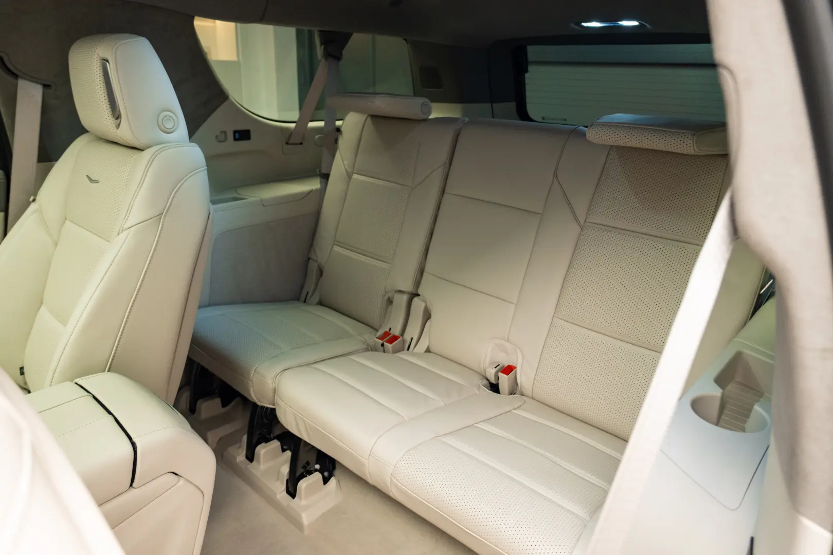 Cadillac Escalade 2025 ESV Luxury Platinum