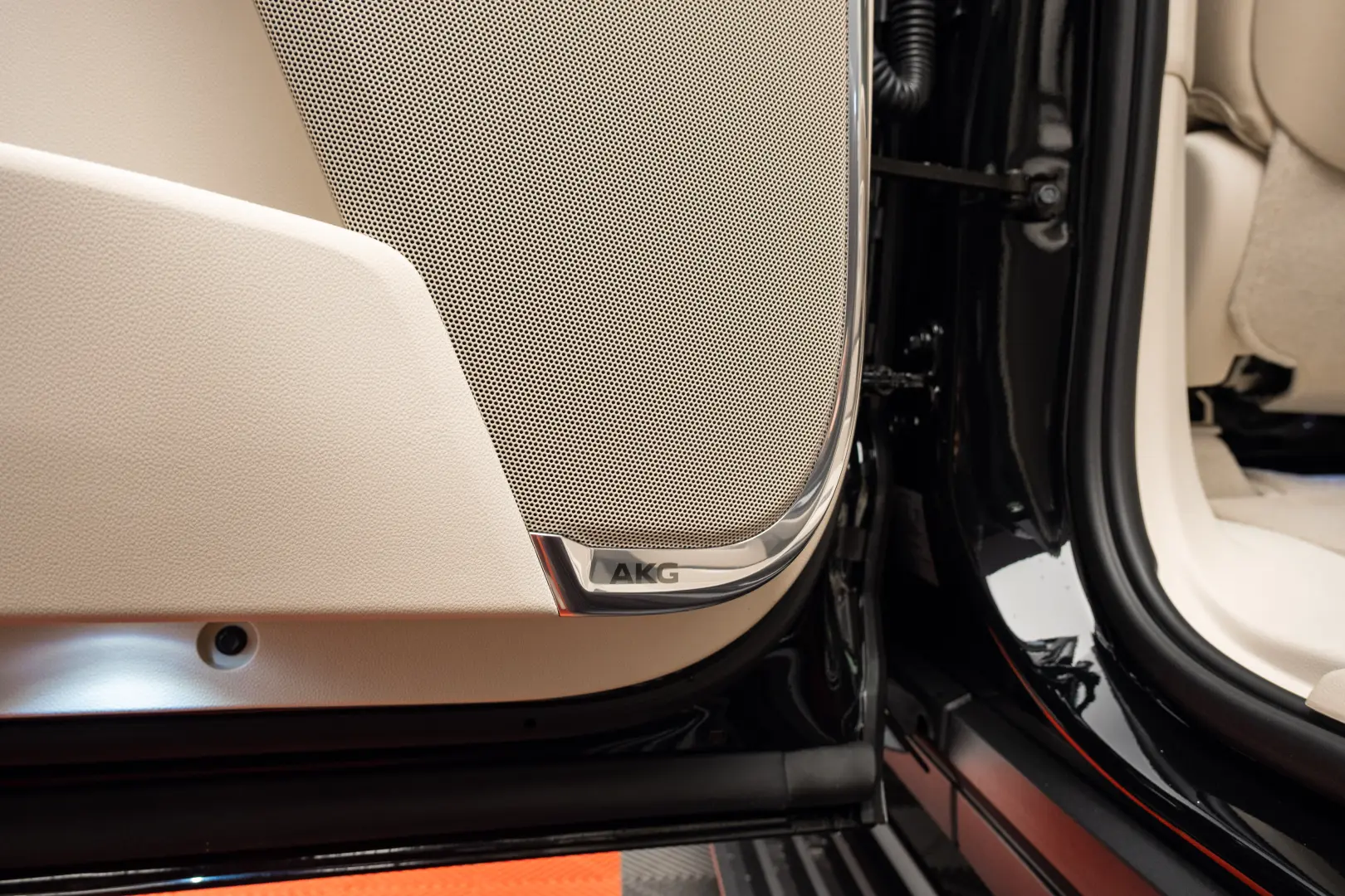 Cadillac Escalade 2025 ESV Luxury Platinum