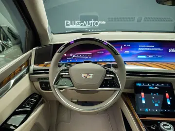 Cadillac Escalade 2025 ESV Luxury Platinum