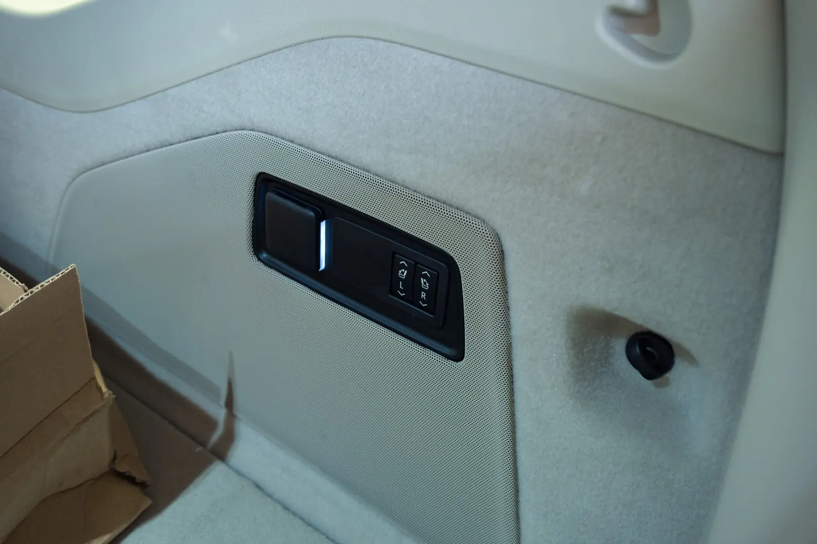 Cadillac Escalade 2025 ESV Luxury Platinum