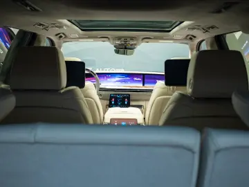 Cadillac Escalade 2025 ESV Luxury Platinum