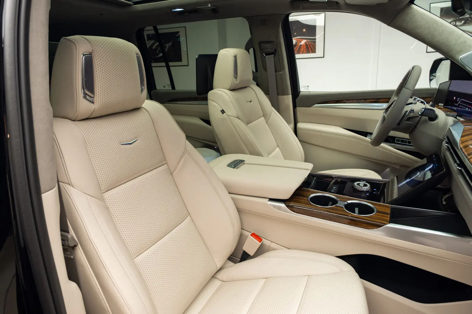 Cadillac Escalade 2025 ESV Luxury Platinum