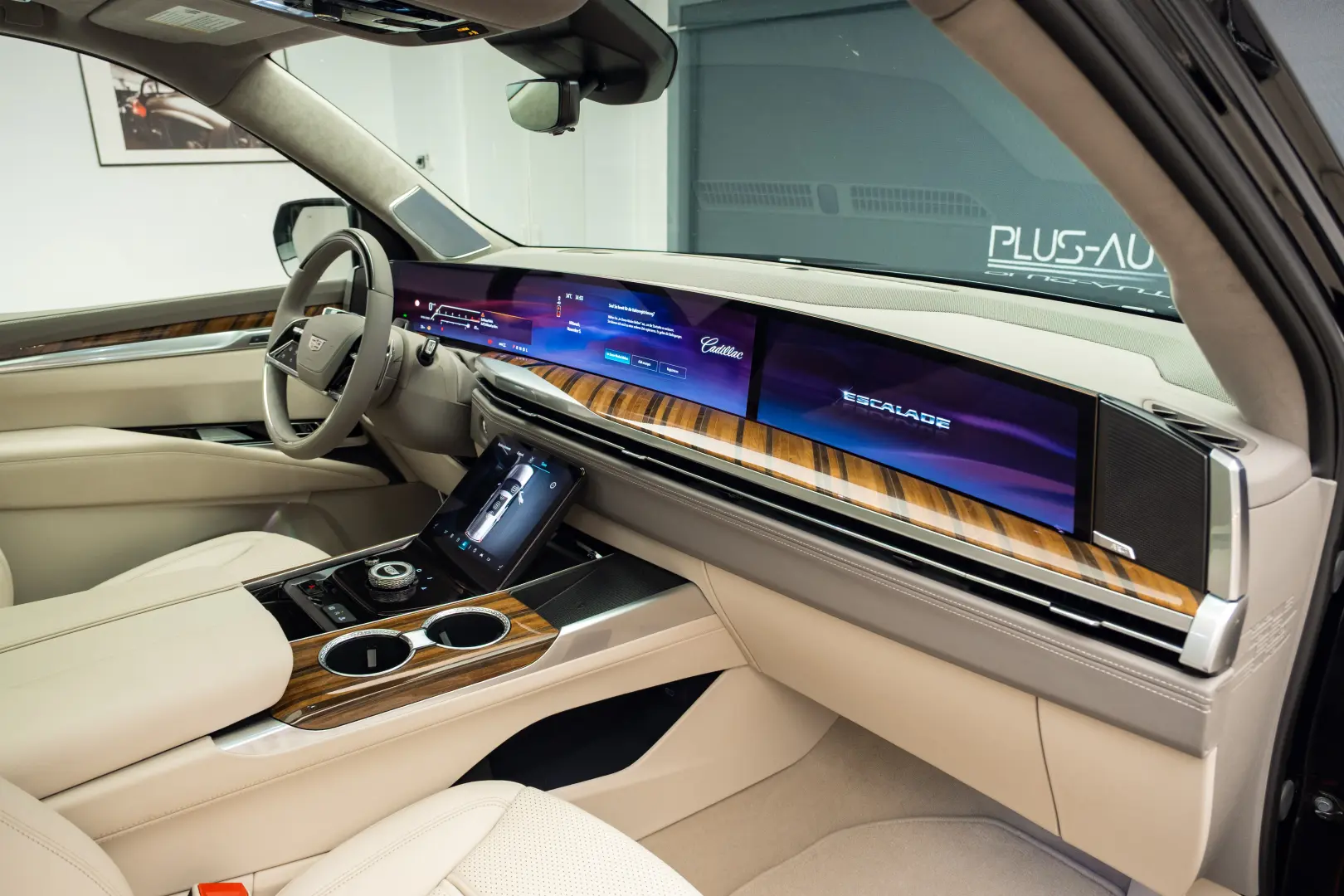 Cadillac Escalade 2025 ESV Luxury Platinum