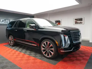 Cadillac Escalade 2025 ESV Luxury Platinum