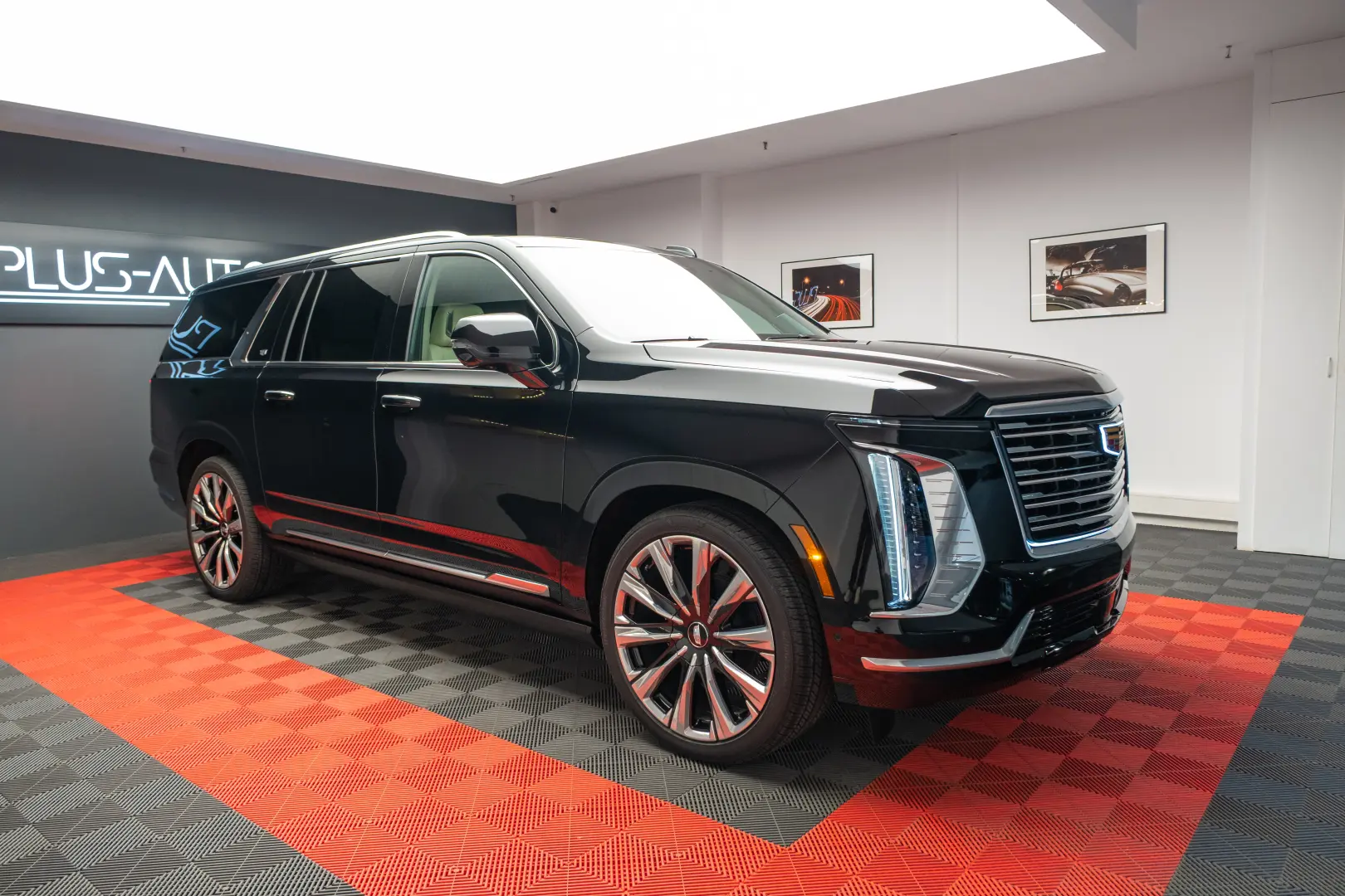 Cadillac Escalade 2025 ESV Luxury Platinum