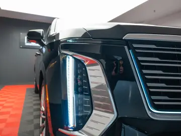 Cadillac Escalade 2025 ESV Luxury Platinum