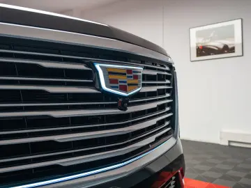Cadillac Escalade 2025 ESV Luxury Platinum