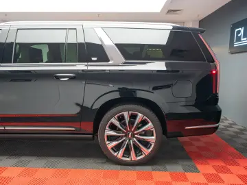 Cadillac Escalade 2025 ESV Luxury Platinum