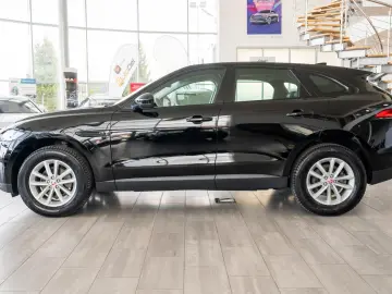 Jaguar F-Pace D180 AWD Quickshift  Portofolio