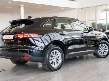 Jaguar F-Pace D180 AWD Quickshift  Portofolio