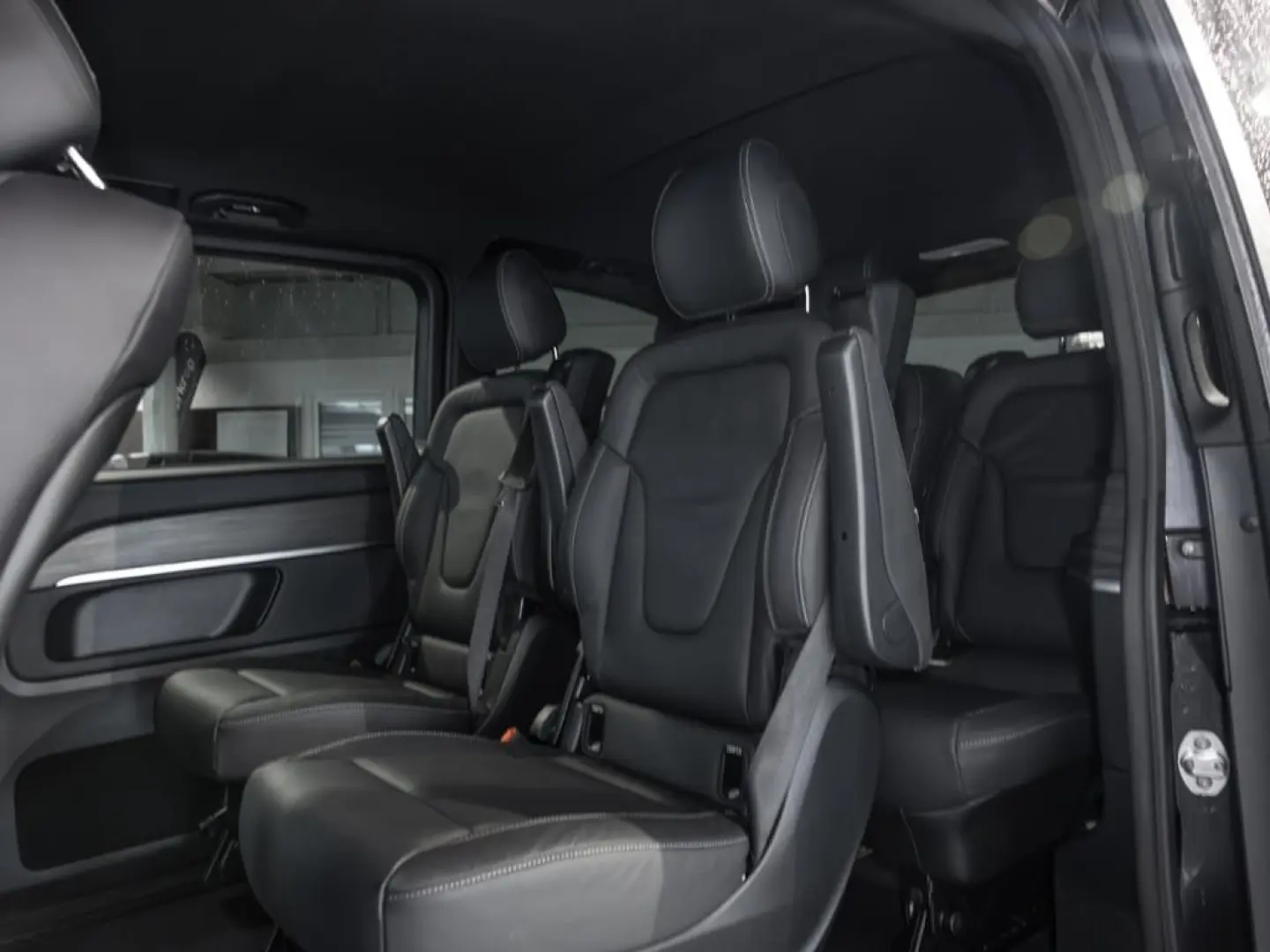 Mercedes-Benz V300d KOMPAKT AVANTGARDE AIRMATIC ALLRAD