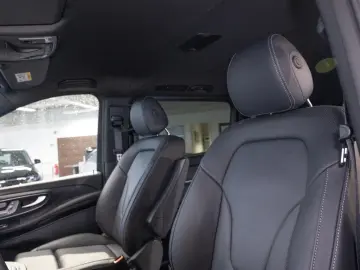 Mercedes-Benz V300d KOMPAKT AVANTGARDE AIRMATIC ALLRAD