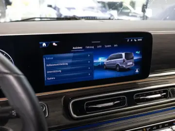 Mercedes-Benz V300d KOMPAKT AVANTGARDE AIRMATIC ALLRAD