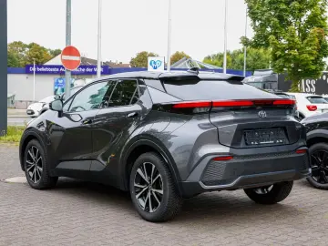 C-HR 1.8 Hybrid Team D FWD NAVI SHZ PDC