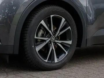 C-HR 1.8 Hybrid Team D FWD NAVI SHZ PDC