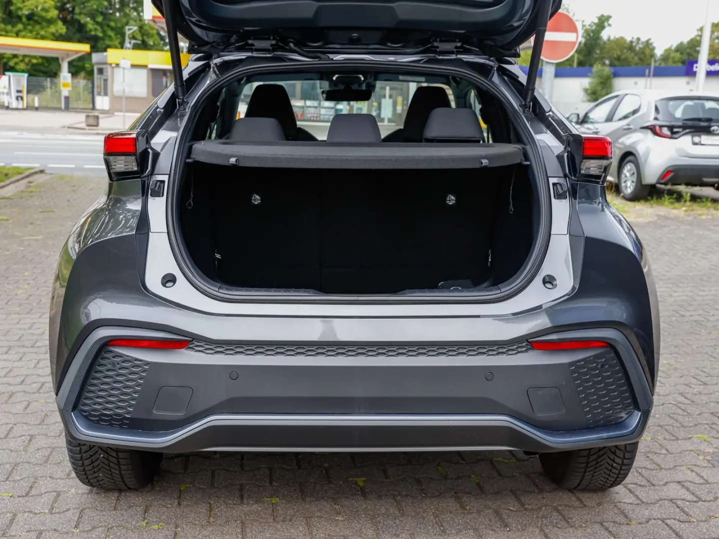 C-HR 1.8 Hybrid Team D FWD NAVI SHZ PDC