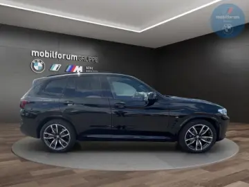 X3 M40 d AHK ACC StandHZG LenkradHZG e-Sitze