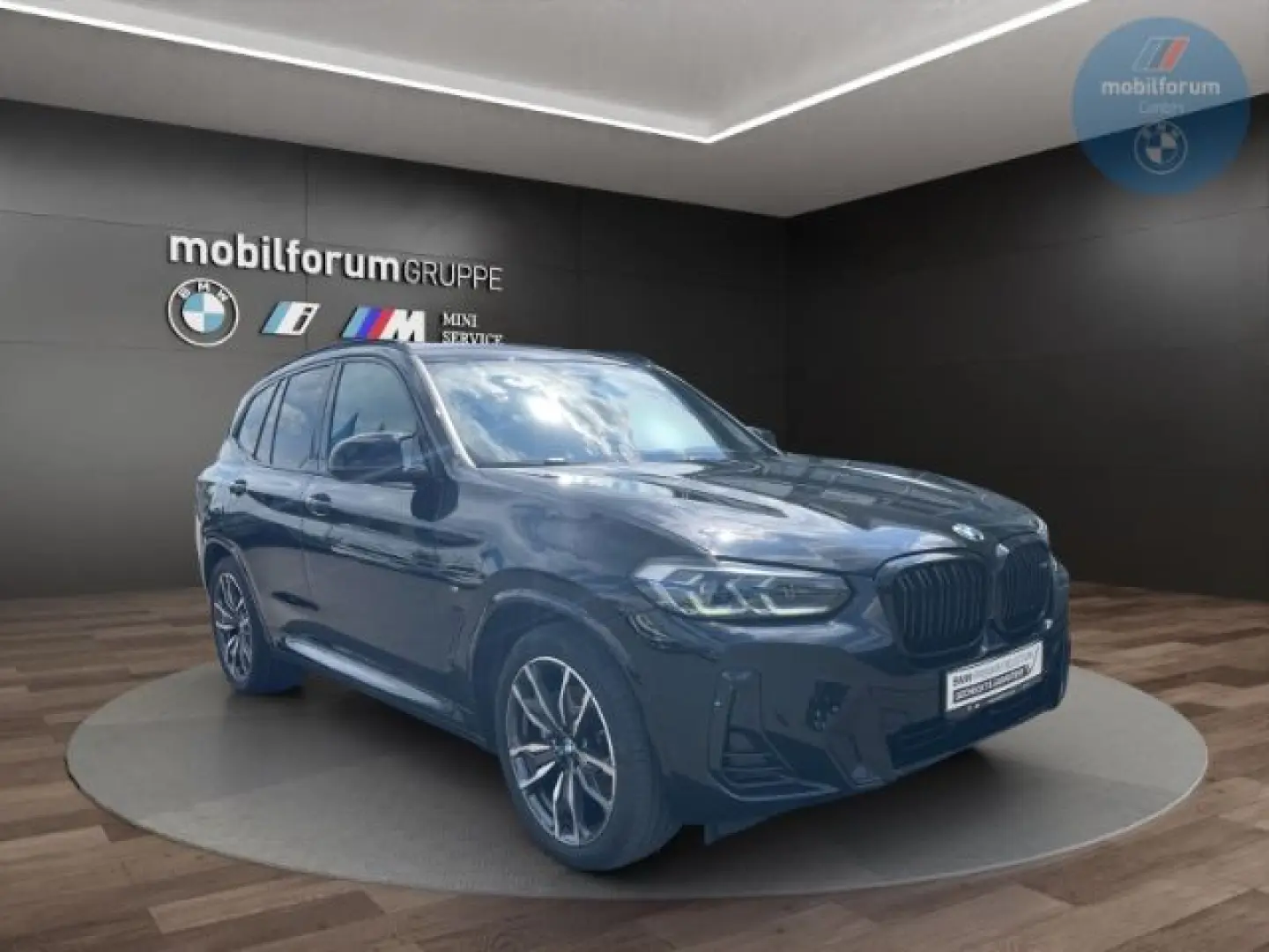 X3 M40 d AHK ACC StandHZG LenkradHZG e-Sitze