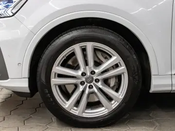 Q7 55 TFSI e quattro S line Matrix AIR HuD AHK