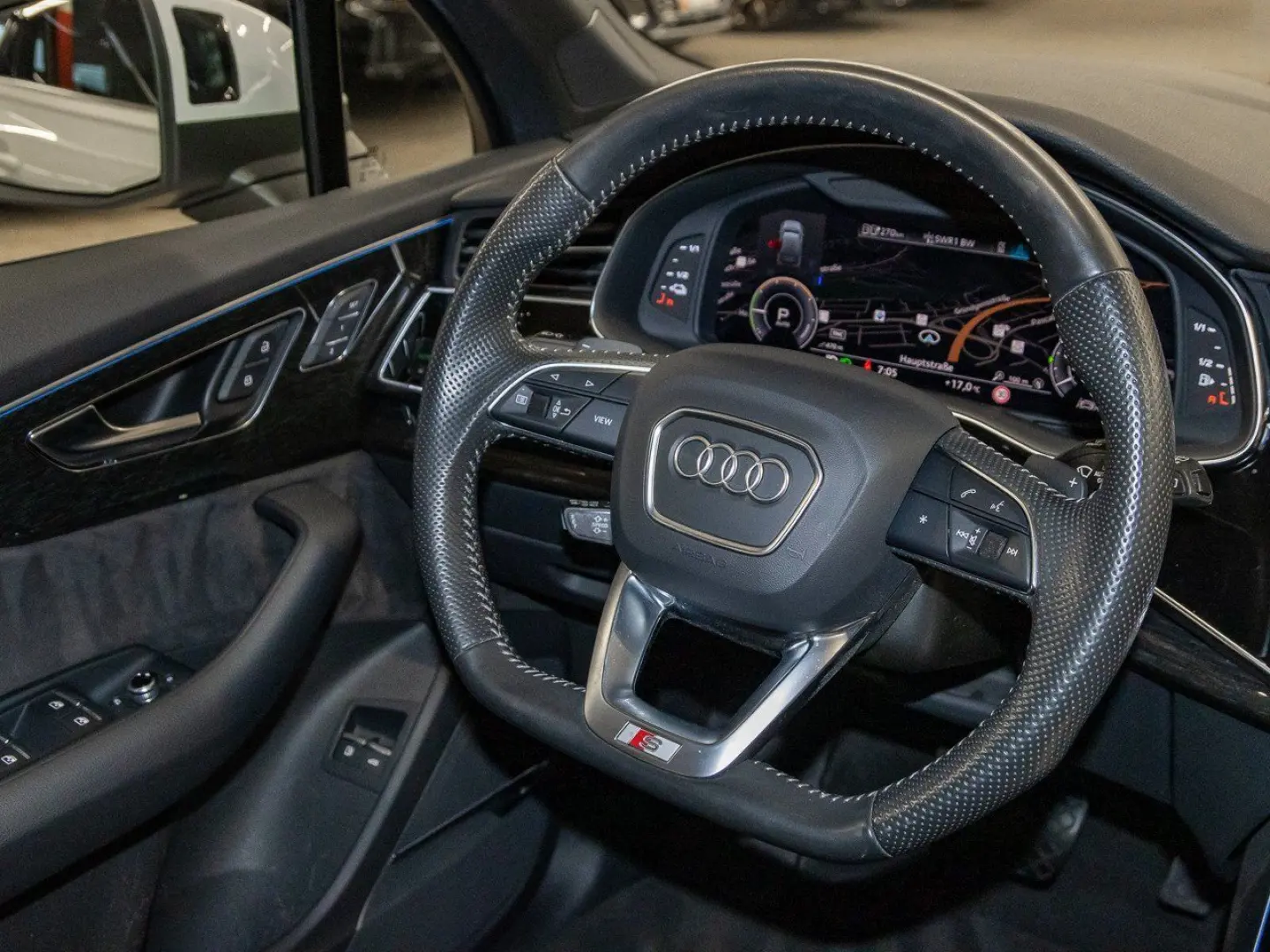 Q7 55 TFSI e quattro S line Matrix AIR HuD AHK