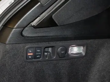 Q7 55 TFSI e quattro S line Matrix AIR HuD AHK