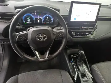 Toyota Corolla Touring Sports Hybrid Business Edition