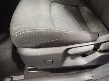 Toyota Corolla Touring Sports Hybrid Business Edition