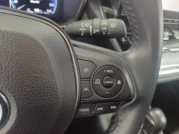 Toyota Corolla Touring Sports Hybrid Business Edition