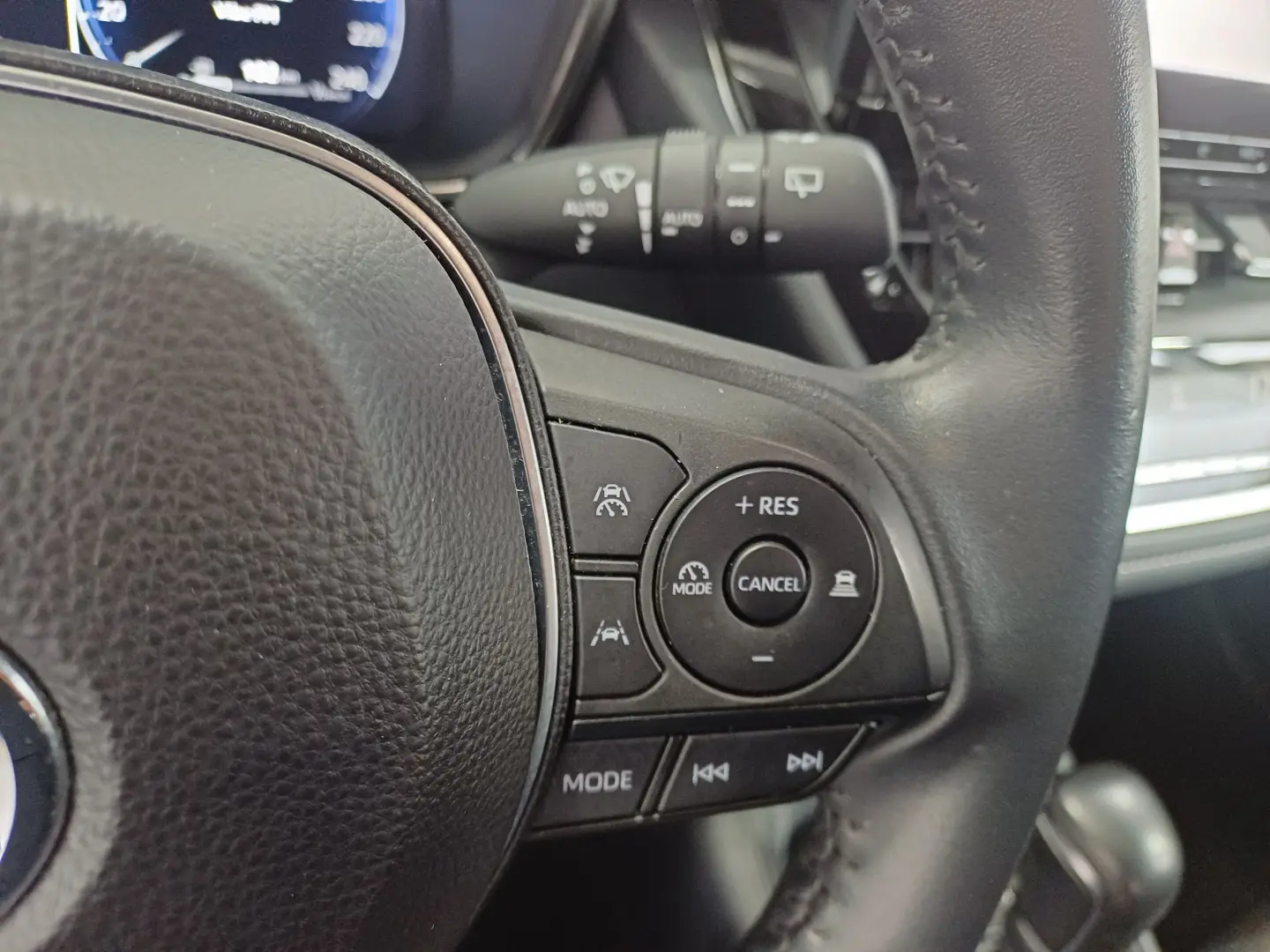 Toyota Corolla Touring Sports Hybrid Business Edition