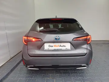 Toyota Corolla Touring Sports Hybrid Business Edition