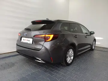 Toyota Corolla Touring Sports Hybrid Business Edition