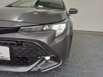 Toyota Corolla Touring Sports Hybrid Business Edition