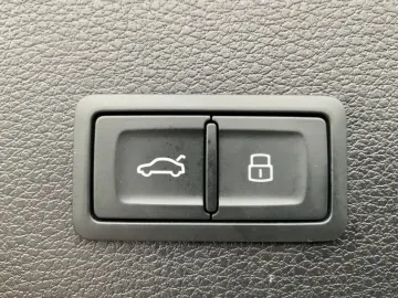 Q5 45 TFSI QU ADVANCED MATRIX NAV RFK ACC AHK 19